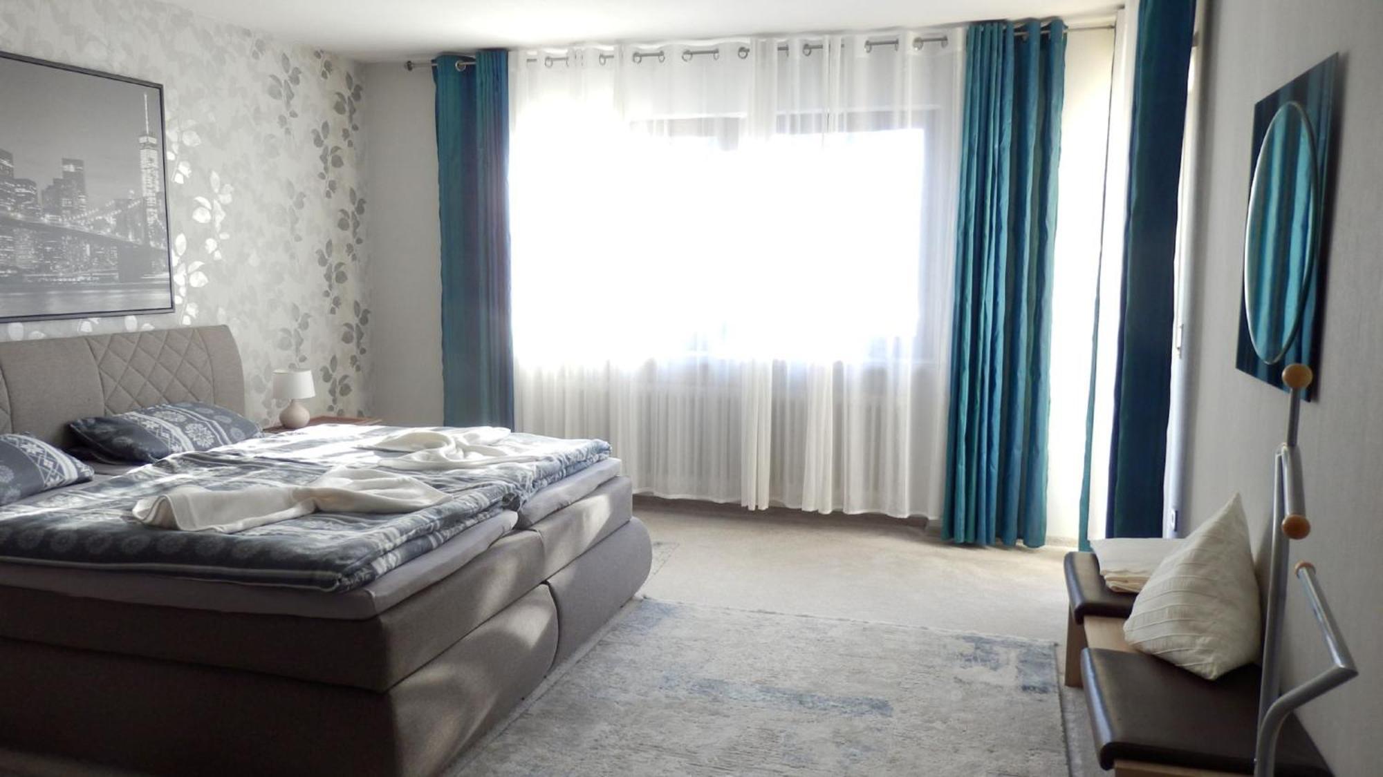Sulzfeld  Ferienwohnung Margit מראה חיצוני תמונה