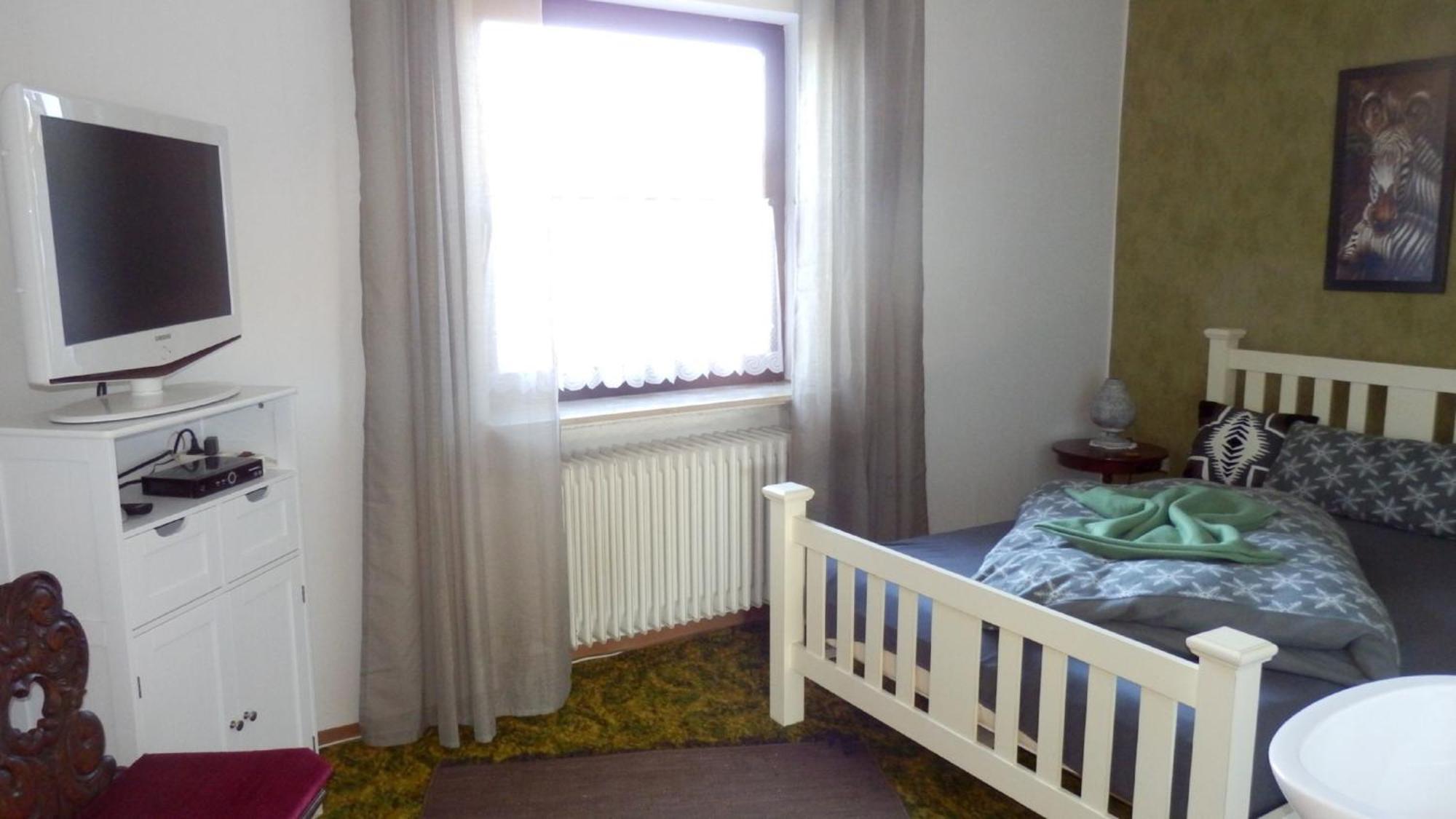 Sulzfeld  Ferienwohnung Margit מראה חיצוני תמונה